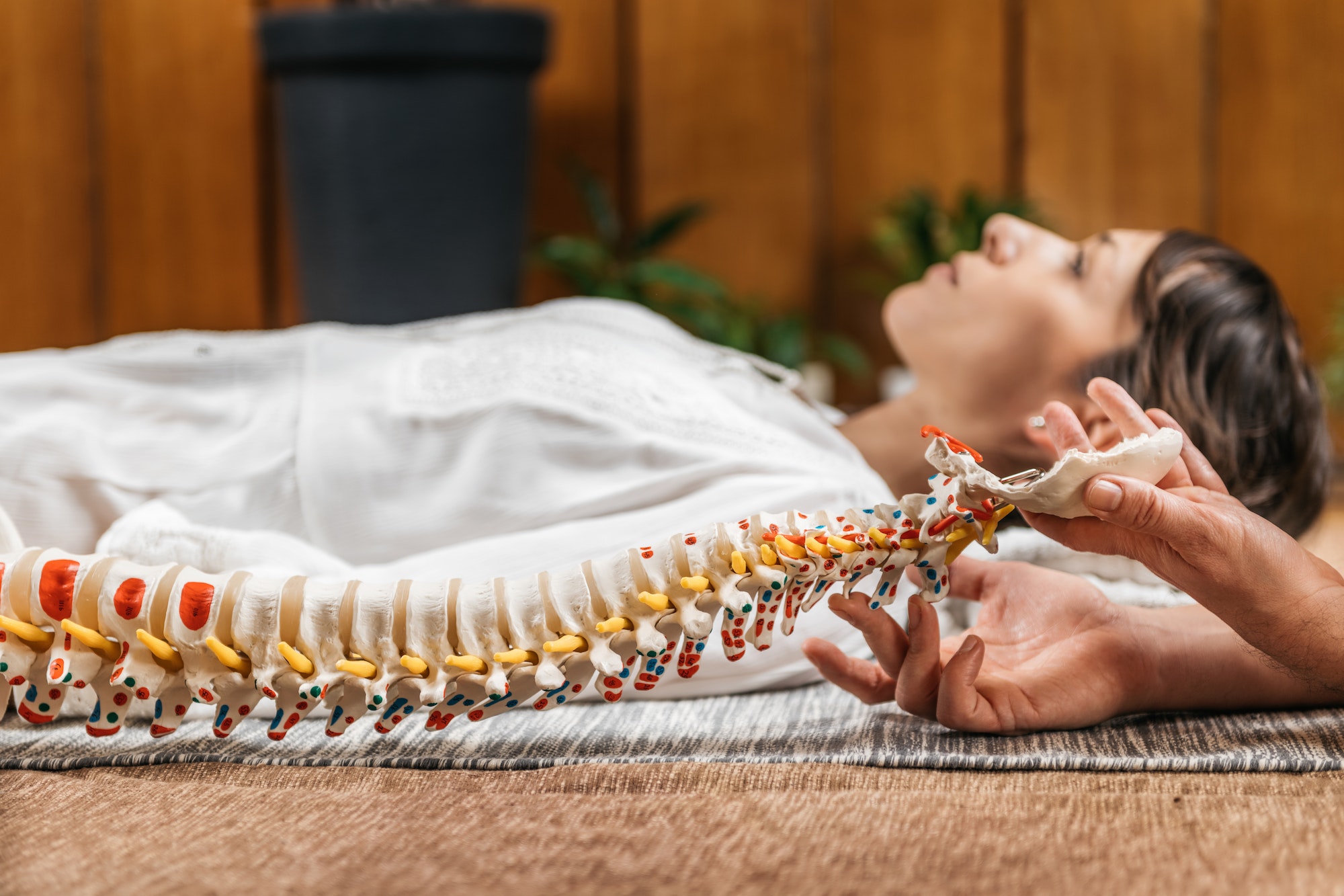 Education on spinal compression fracture and balloon kyphoplasty