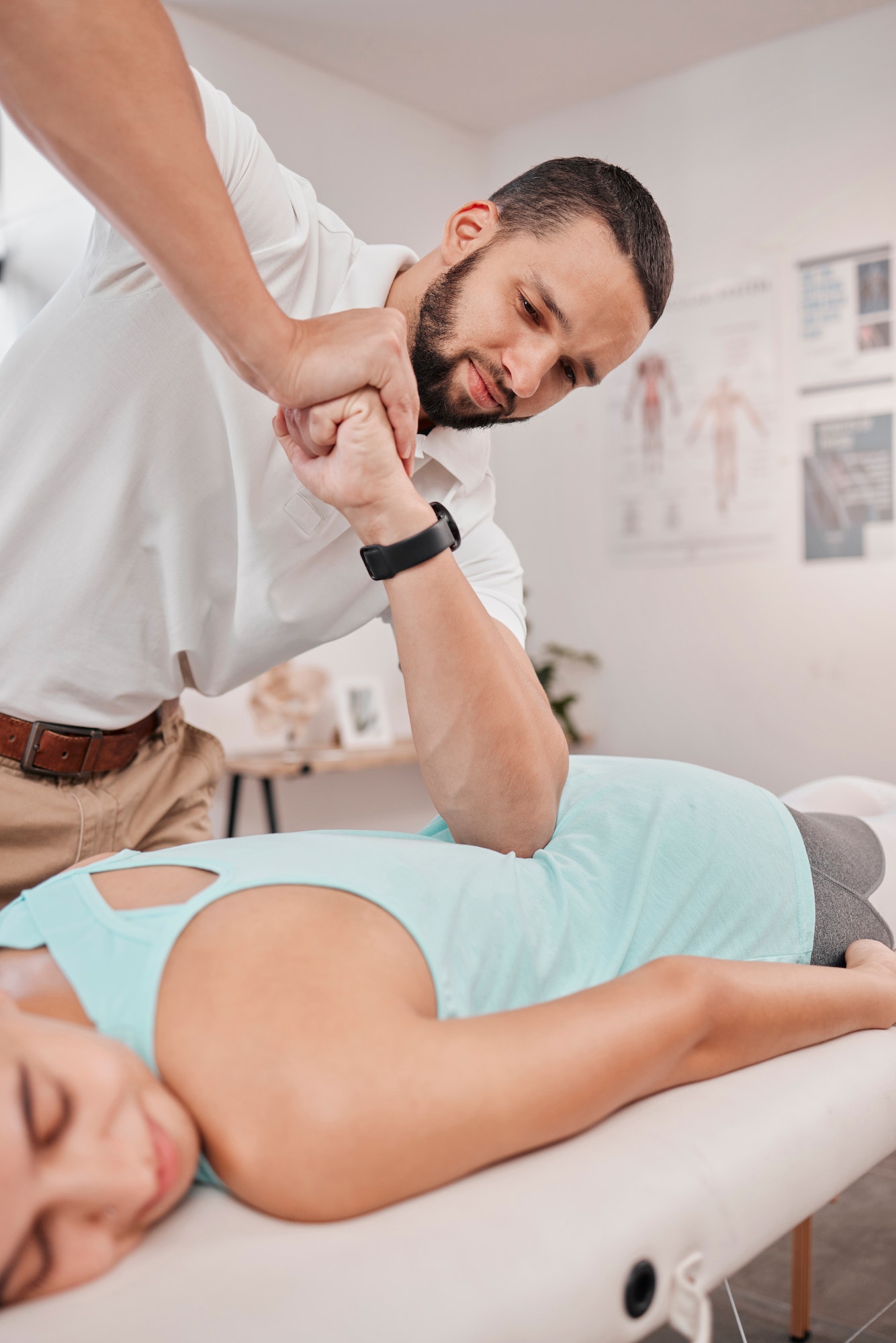 Patient with back pain evaluated for kyphoplasty after a compression fracture